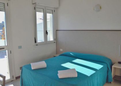 hotel-caesar-pesaro-fotogallery-camera-matrimoniale