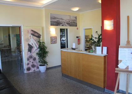 hotel-metropol-pesaro-reception2