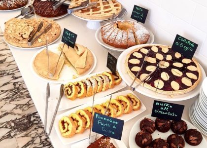 hotel-metropol-pesaro-tavolo-colazione-a-buffet